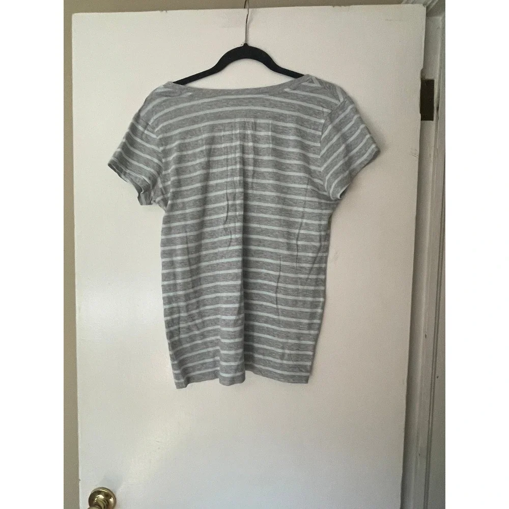 Gap Maternity Essential Pocket V Neck Striped T Sz M Gray Mint - Picture 2 of 8